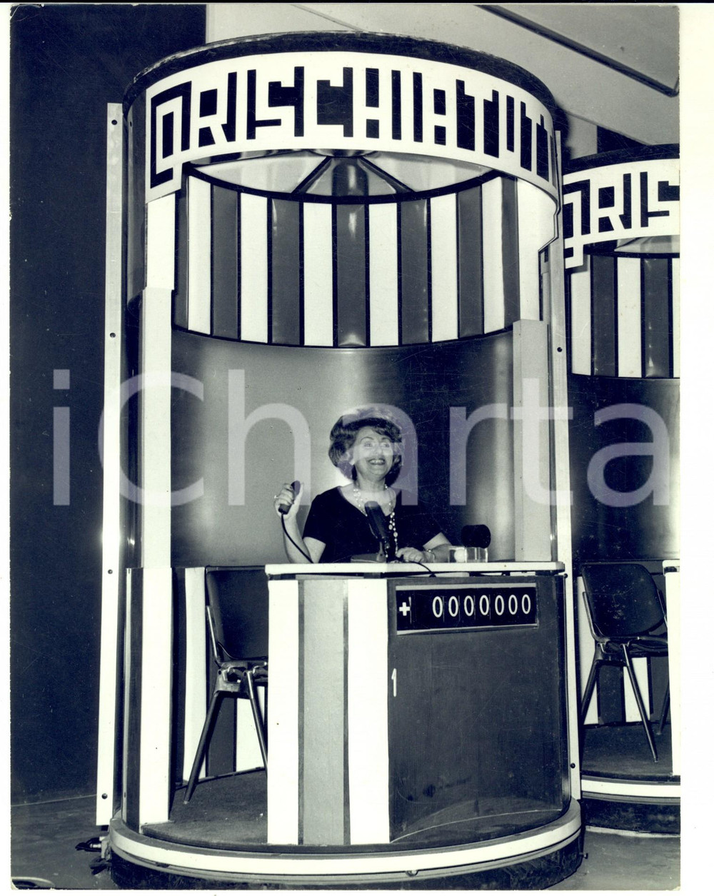 Fotografia d epoca originale 1970 ca RAI TV RISCHIATUTTO Anna Maria GAMBINERI in veste di concorrente Foto 1