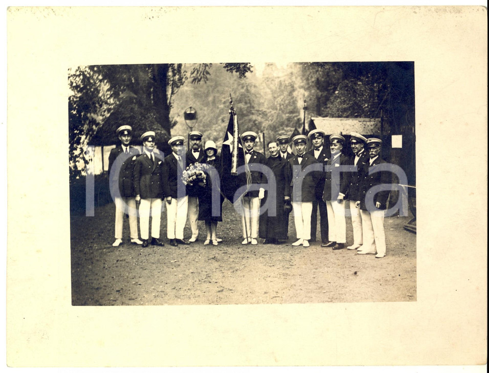 Fotografia d epoca originale 1940 ca ITALIA Cerimonia di una SocietÃ  dei Combattenti  Fotografia 24x18 cm 1