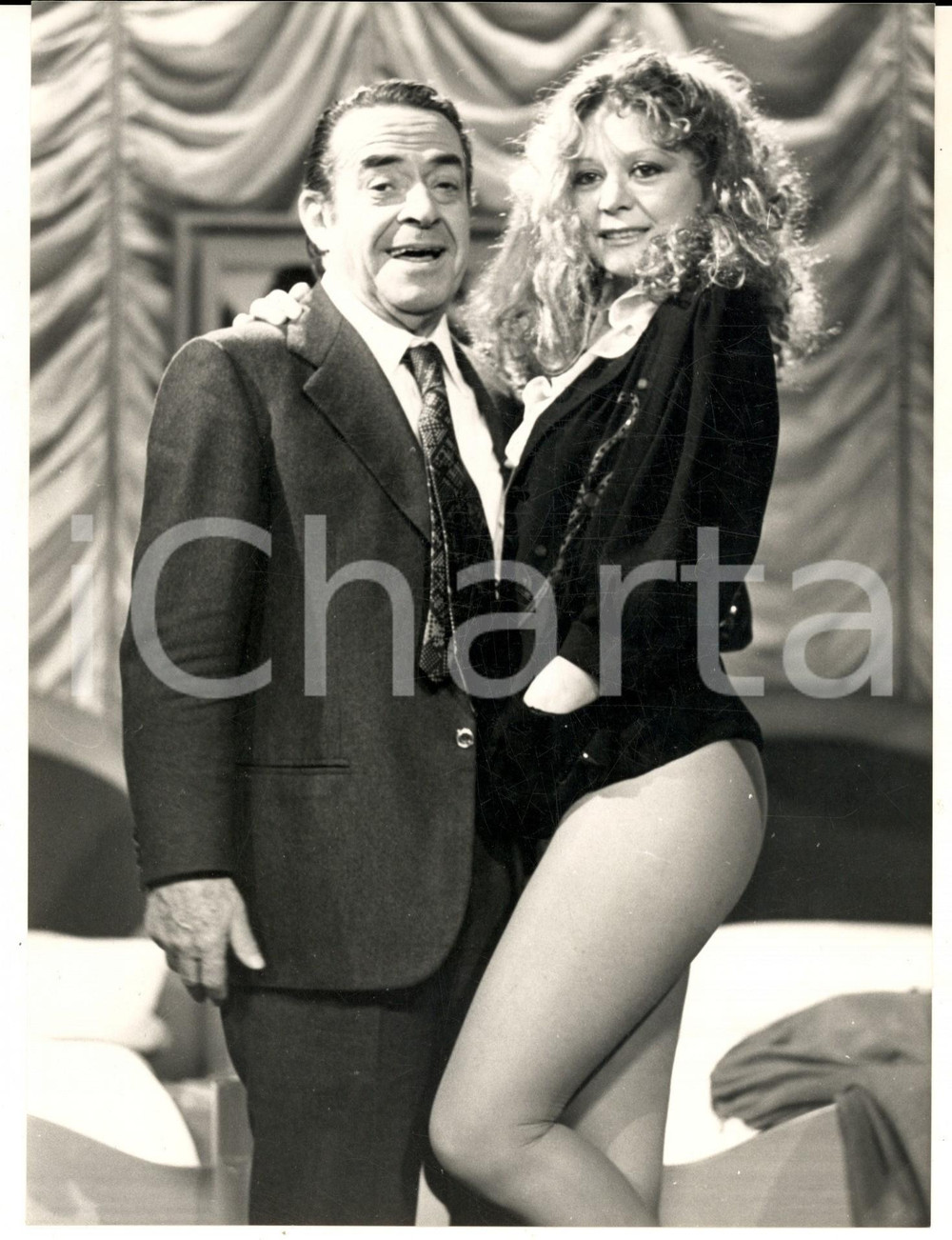 Fotografia d epoca originale 1979 MILANO TV Buonasera con... Carlo DAPPORTO e Milla SANNONER Foto 18x24 cm 1