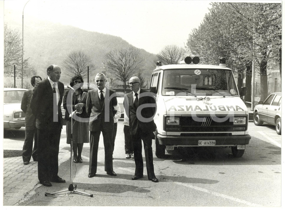 Fotografia d epoca originale 1986 CASELLA GE Manifestazione CROCE ROSSA ITALIANA Foto VINTAGE 24x18 cm 1
