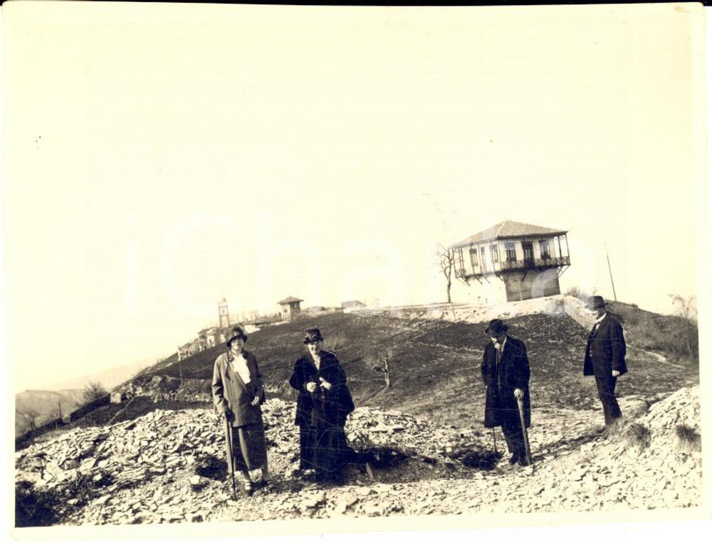 Fotografia d epoca originale 1925 PONZONE AL Ritratto di famiglia in collina   Foto VINTAGE 11x8 cm 1