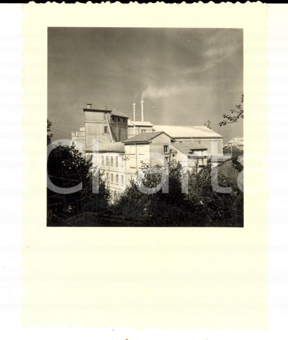 Fotografia d epoca originale 1959 STRADELLA Veduta con un cementificio in attivitÃ   Foto VINTAGE 7x9 cm 1