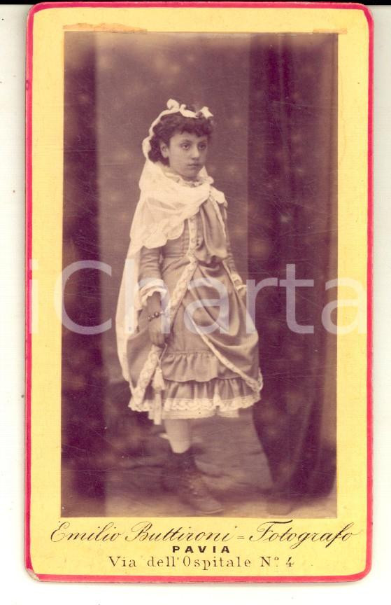 Fotografia d epoca originale 1880 ca PAVIA Ritratto di bambina alla Prima Comunione  Foto Emilio BUTTIRONI 1
