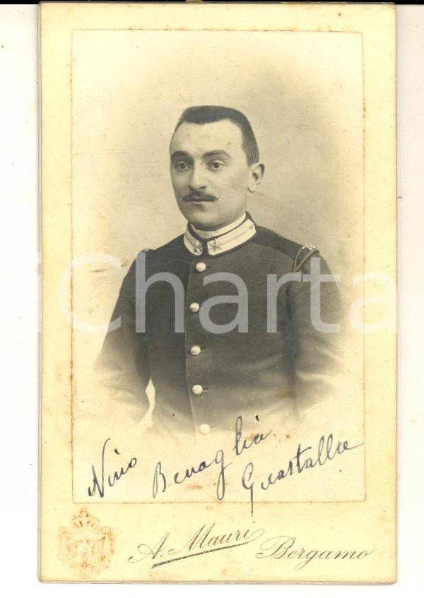Fotografia d epoca originale 1900 ca GUASTALLA Ritratto di Nino BENAGLIA in divisa  Foto Andrea MAURI CDV 1