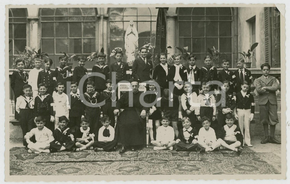 Fotografia d epoca originale 1932 MILANO Istituto ZACCARIA Alunni con il rettore BRUGOLA Foto cartolina 1