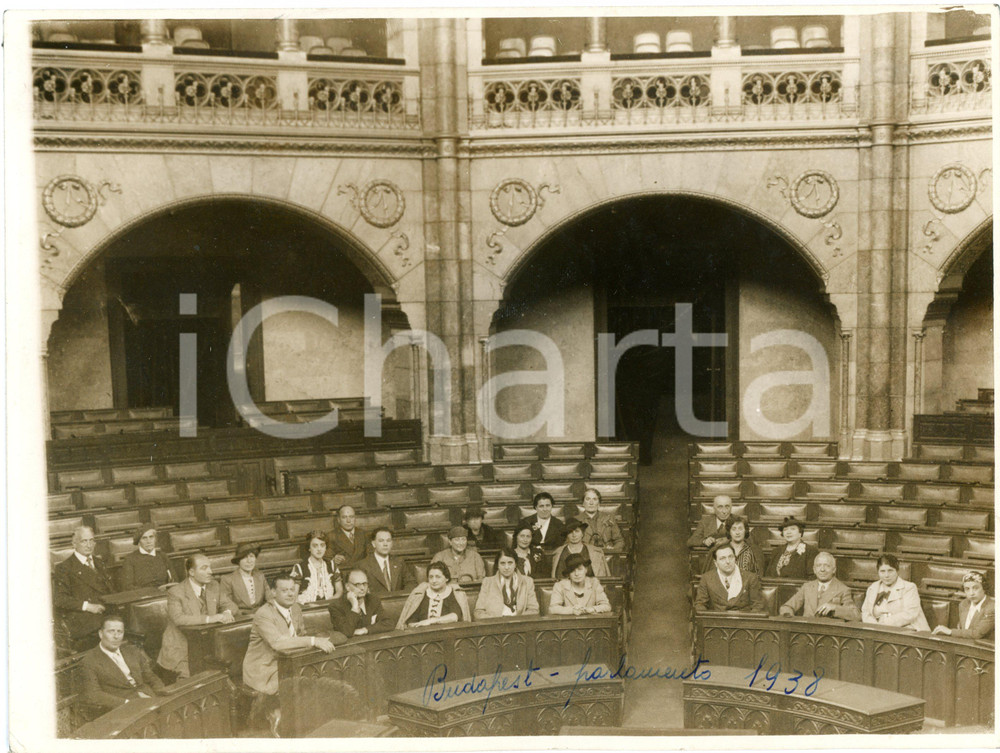 Fotografia d epoca originale 1938 BUDAPEST HUNGARY Interno del Parlamento  Foto di gruppo 24x18 cm 1