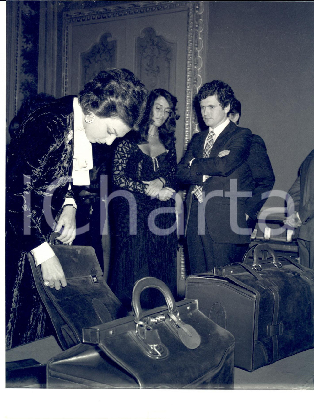 Fotografia d epoca originale 1974 MILANO CLUB 44 Serata per inaugurazione LES MUST DE CARTIER  Foto 18x24 cm 1