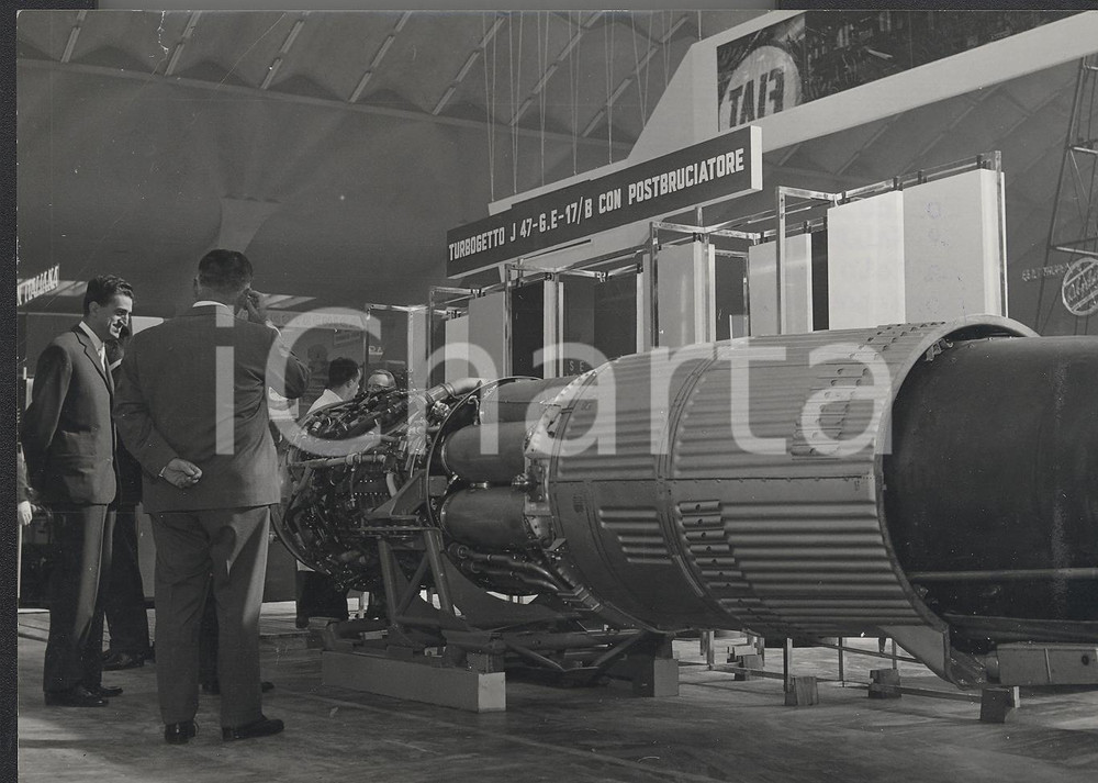 Fotografia d epoca originale 1956 TORINO Salone della Tecnica  FIAT Turbogetto J47GE17B con postbruciatore 1