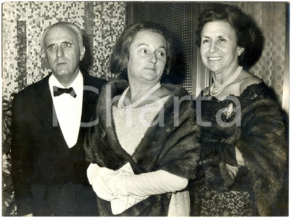 Fotografia d epoca originale 1965 NEW YORK Sergio FENOALTEA all anteprima del film Il tormento e l estasi 1