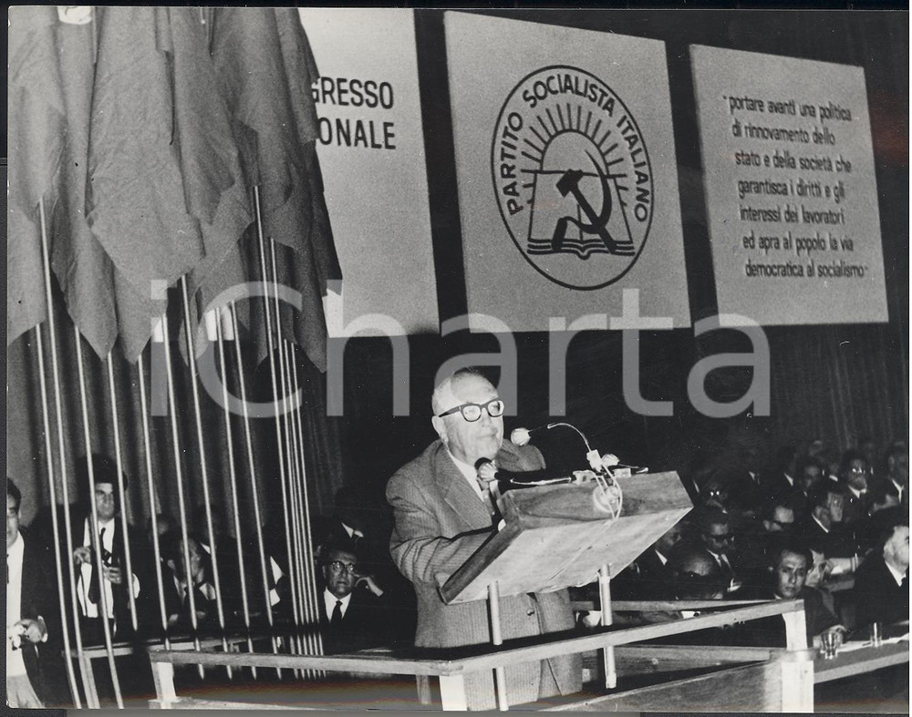 Fotografia d epoca originale 1963 ROMA  XXXV Congresso PSI  Discorso inaugurale di Pietro NENNI Foto 18x13 1