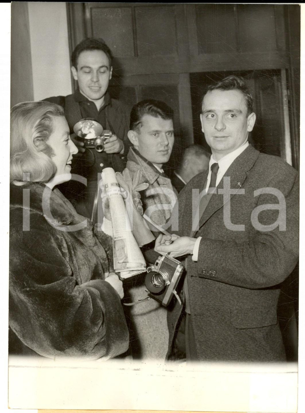 Fotografia d epoca originale 1959 PARIS Affaire LACAZE  JeanPaul GUILLAUME au Palais de Justice  Photo 1