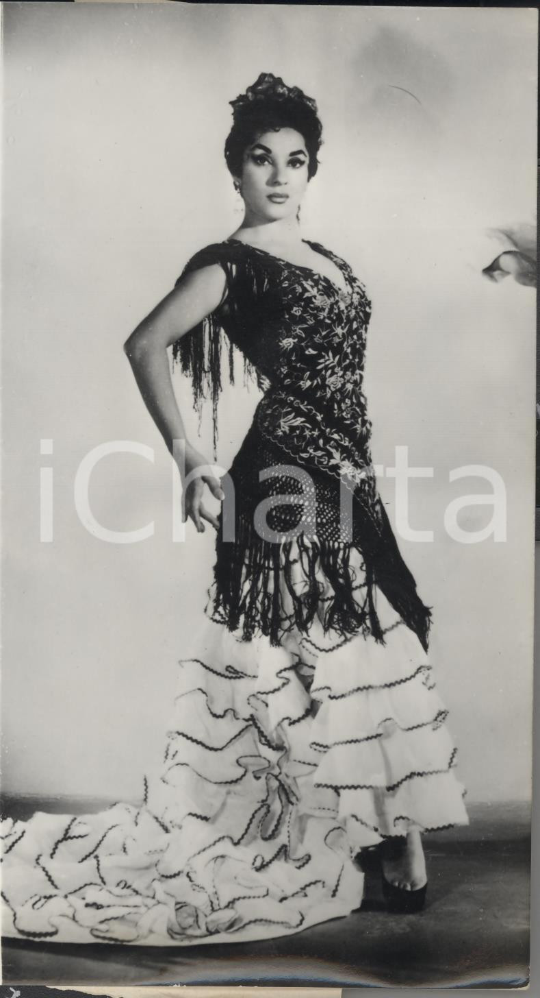 Fotografia d epoca originale 1961 CASINO DE PARIS Nelly GALVAN Ã©toile des ballets argentins  Photo 13x18 cm 1