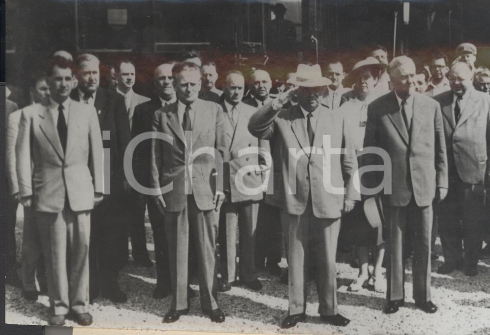 Fotografia d epoca originale 1957 CIERNANADTISOU Nikita KRUSCEV e Nikolaj BULGANIN alla frontiera slovacca 1