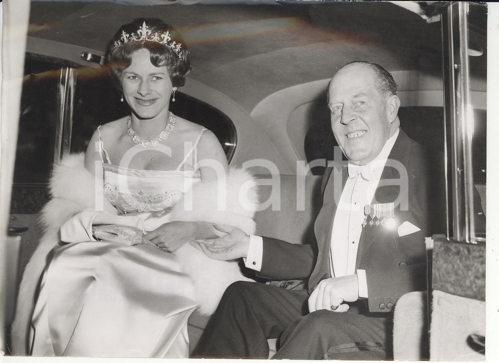 Fotografia d epoca originale 1960 LONDON Ronald ARMSTRONGJONES father of princess Margaret s fiance  Photo 1