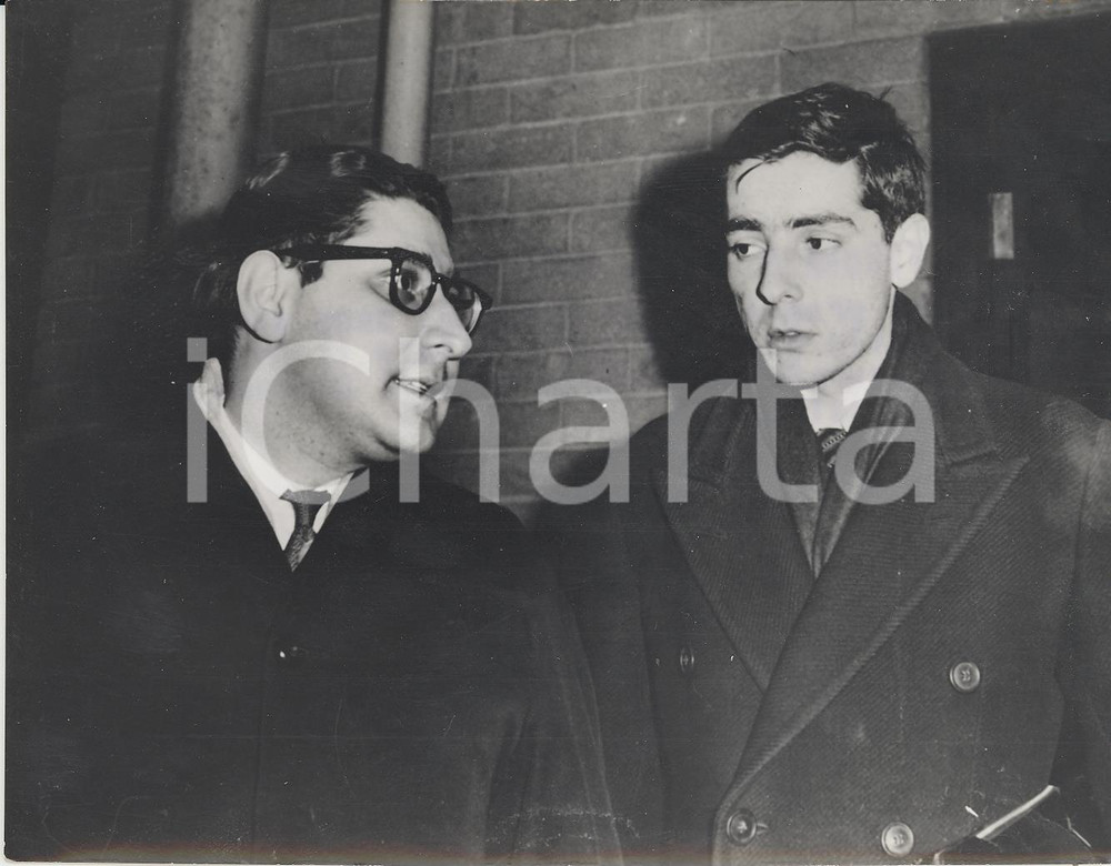 Fotografia d epoca originale 1959 LONDON Turkish Premier s plane crash  Adnan MENDERES  sons Photo 18x13 cm 1