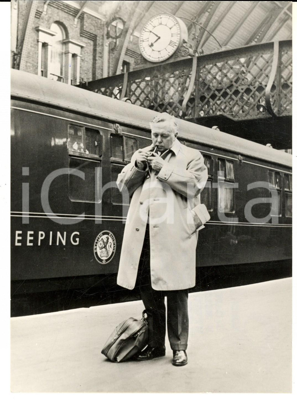 Fotografia d epoca originale 1963 LONDON Laburista Harold WILSON alla stazione di King s Cross  Foto 13x18 1