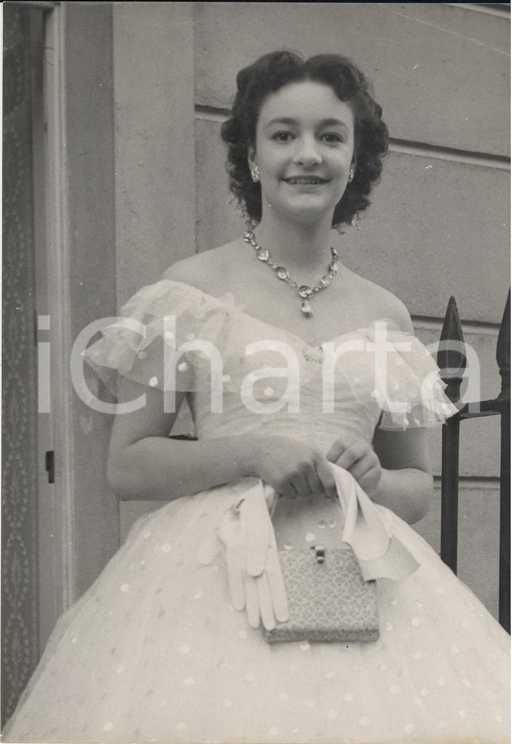 Fotografia d epoca originale 1953 LONDON Coronation Day: Queen s maid honour Mary BAILLIEHAMILTON Photo 1