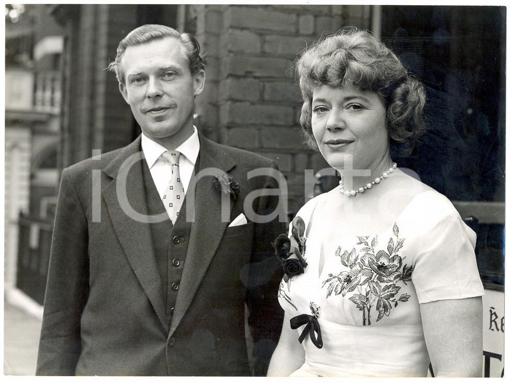 Fotografia d epoca originale 1958 LONDON Michael PITTRIVERS with his wife the George ORWELL s widow Photo 1
