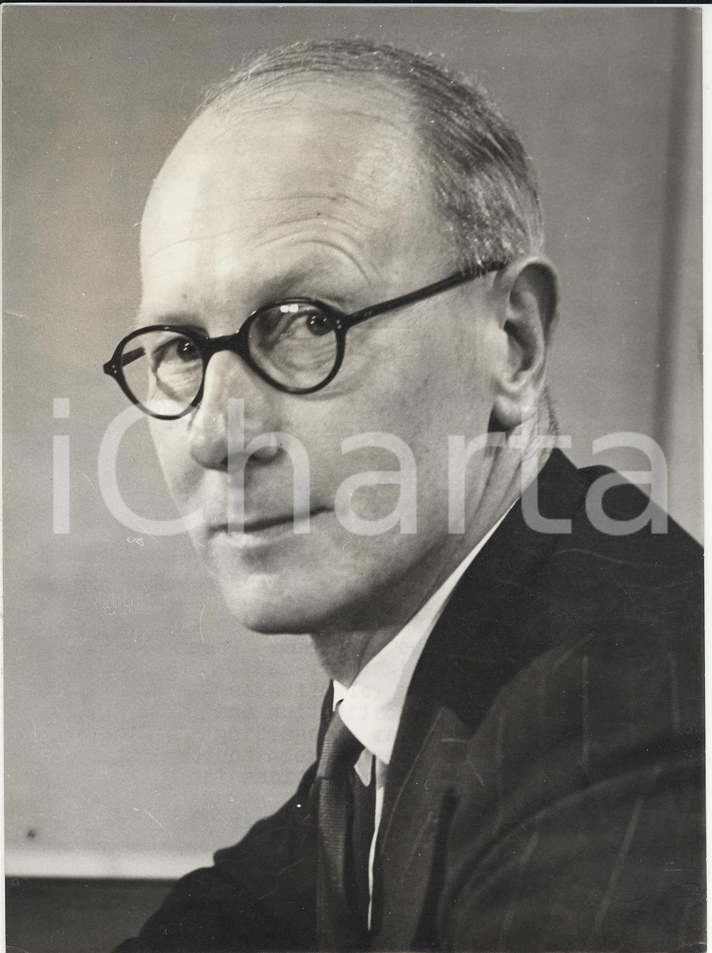 Fotografia d epoca originale 1957 LONDON John WOLFENDEN Chairman of the Committee on Homosexual Rights Photo 1
