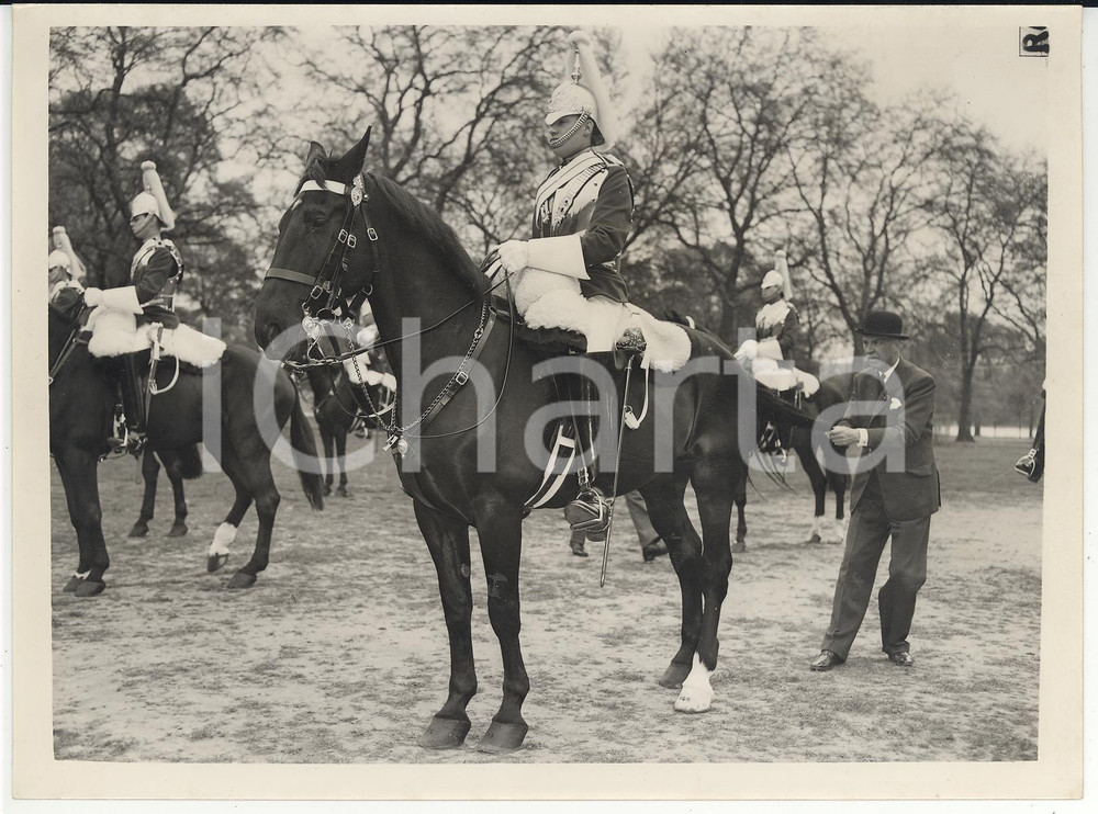 Fotografia d epoca originale 1956 LONDON Richmond Royal Horse Show  Robert CHEESMAN as judge Photo 20x15 cm 1