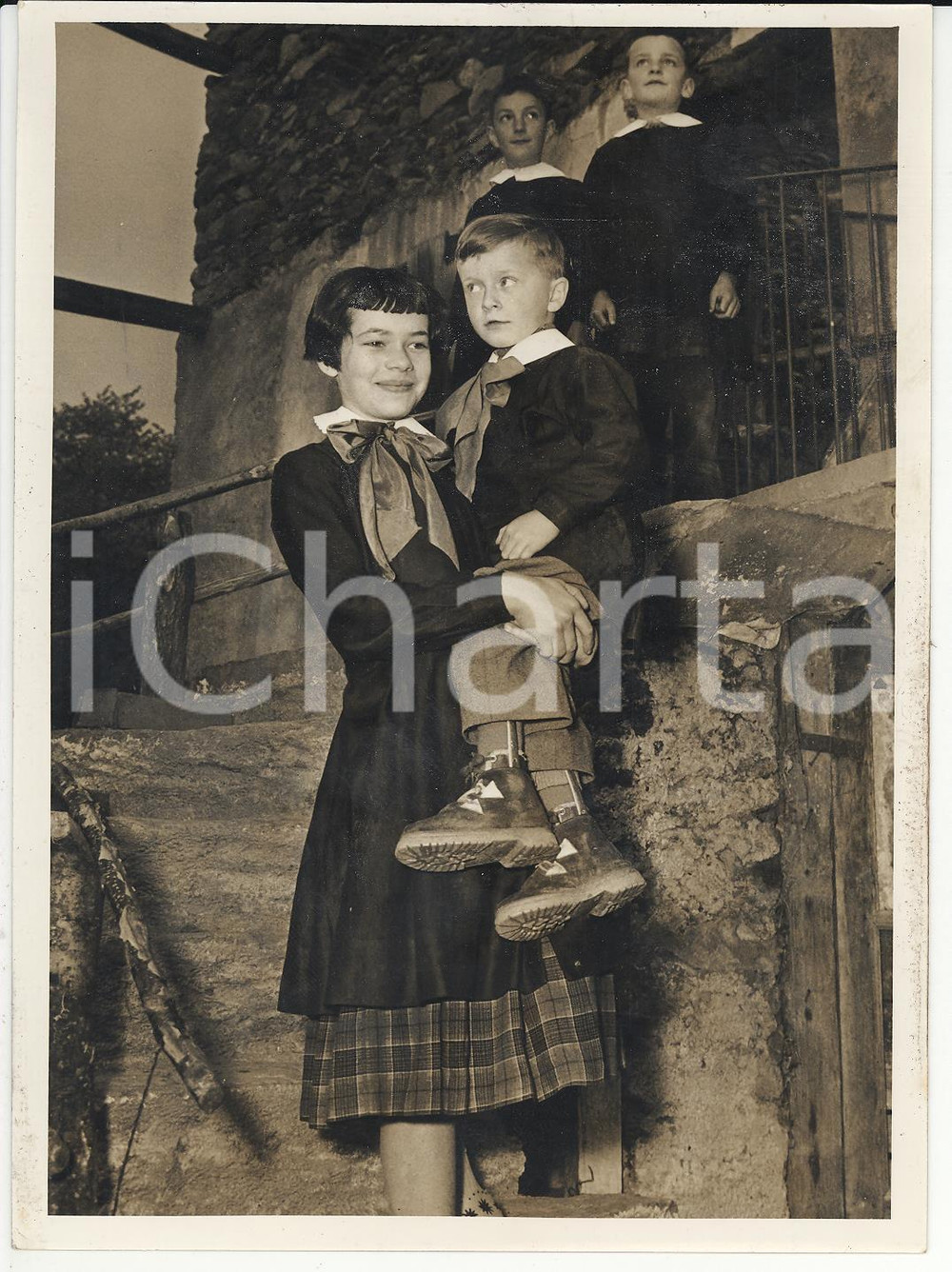 Fotografia d epoca originale 1957 TABONE DI RUBIANA Maria Grazia GIRODO vincitrice del Premio BontÃ   Foto 1