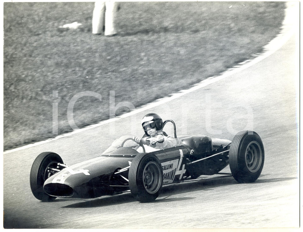 Fotografia d epoca originale 1964 GP DELLA LOTTERIA DI MONZA Il pilota Antonio ASCARI II su FORD Foto 24x18 1