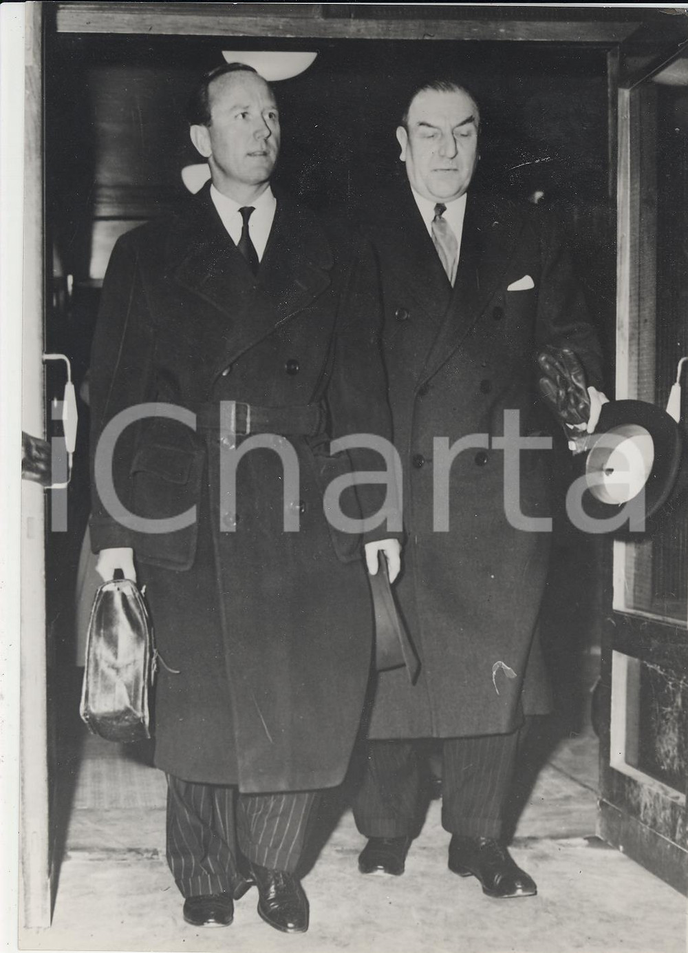 Fotografia d epoca originale 1953 ca LONDON Portrait of Duke of Edinburgh s esquire Michael PARKER Foto13x18 1