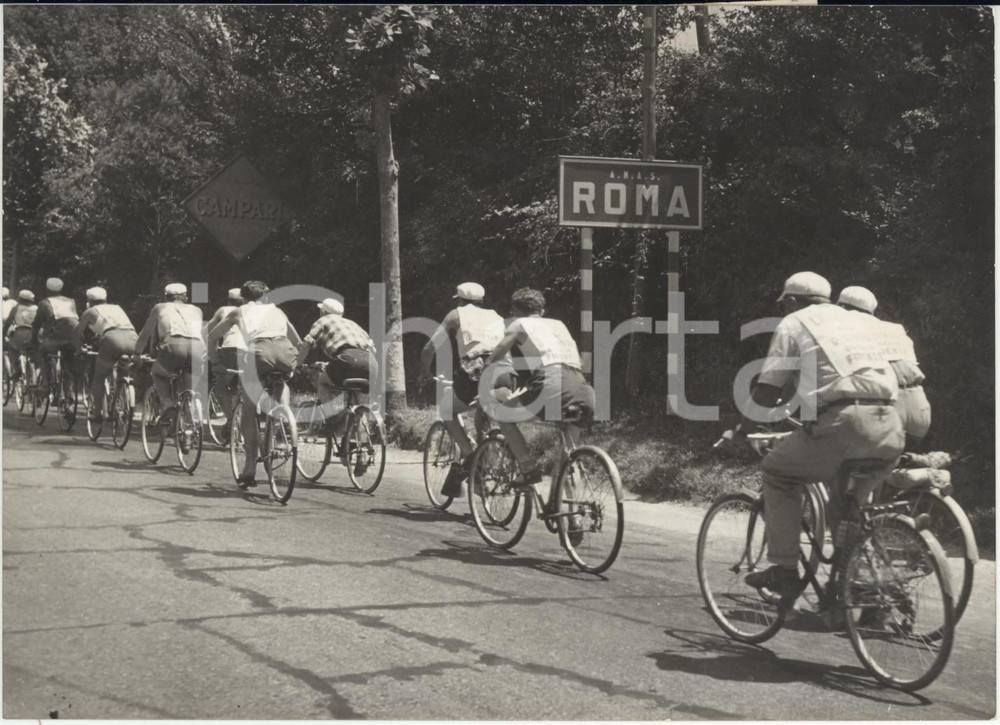 Fotografia d epoca originale 1954 ROMA Operai in bicicletta protestano contro licenziamenti RICHARD GINORI 1