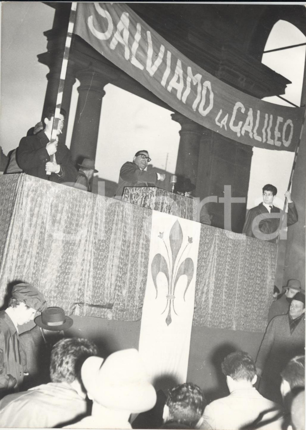 Fotografia d epoca originale 1959 FIRENZE Manifestazione per salvare le Officine Galileo Foto 13x18 cm 1