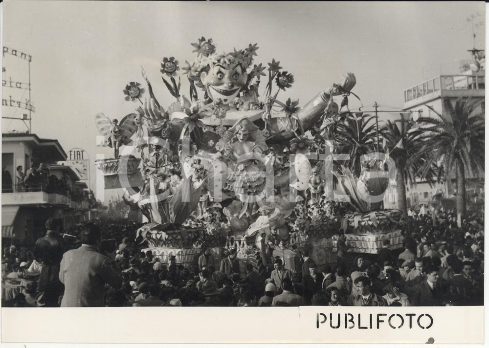 Fotografia d epoca originale 1954 VIAREGGIO LU Sfilata dei carri del CARNEVALE Fotografia Artistica 18x13 1
