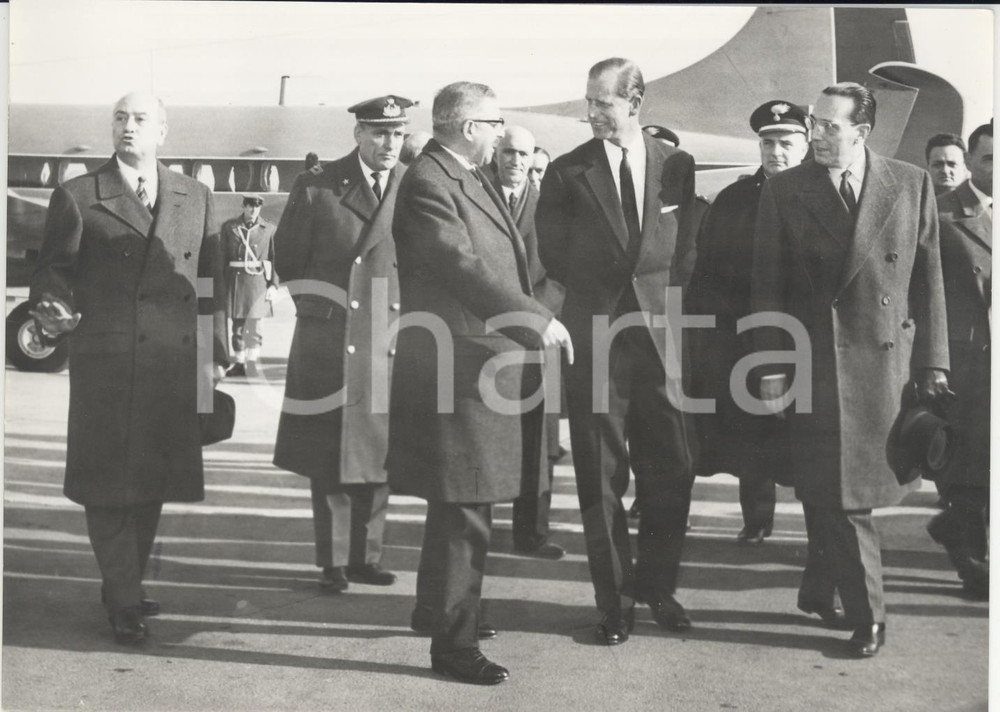 Fotografia d epoca originale 1959 TORINO Caselle Principe FILIPPO in città per visitare gli stabilimenti FIAT 1