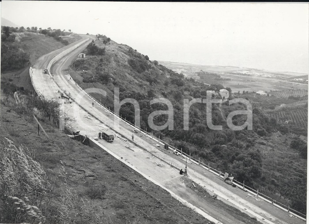 Fotografia d epoca originale 1967 VIBO VALENTIA AUTOSTRADA SALERNO  REGGIO CALABRIA Lavori di avanzamento 1