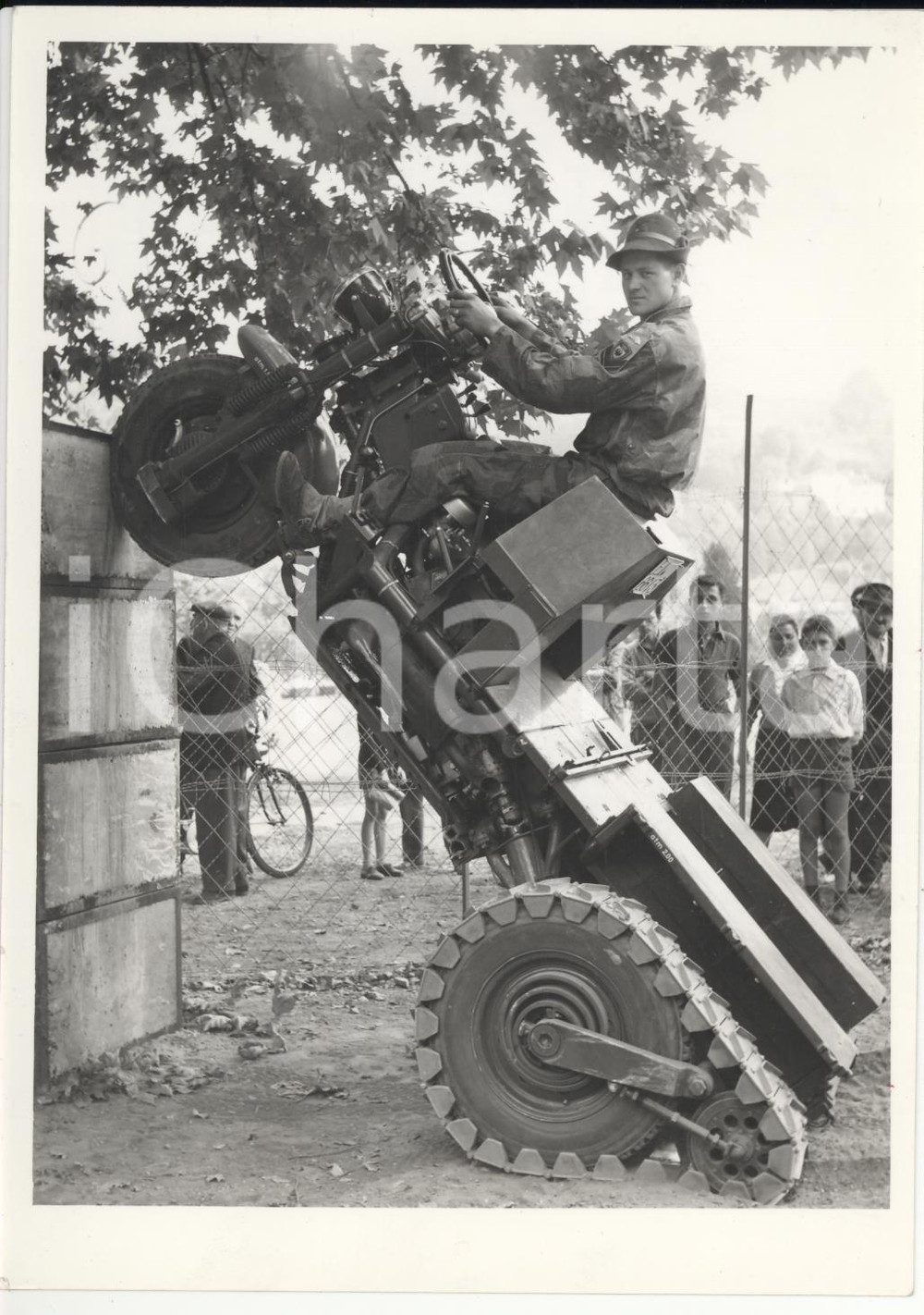 Fotografia d epoca originale 1958 TORINO Mostra della Tecnica e del Trattore Mulo meccanizzato degli Alpini 1