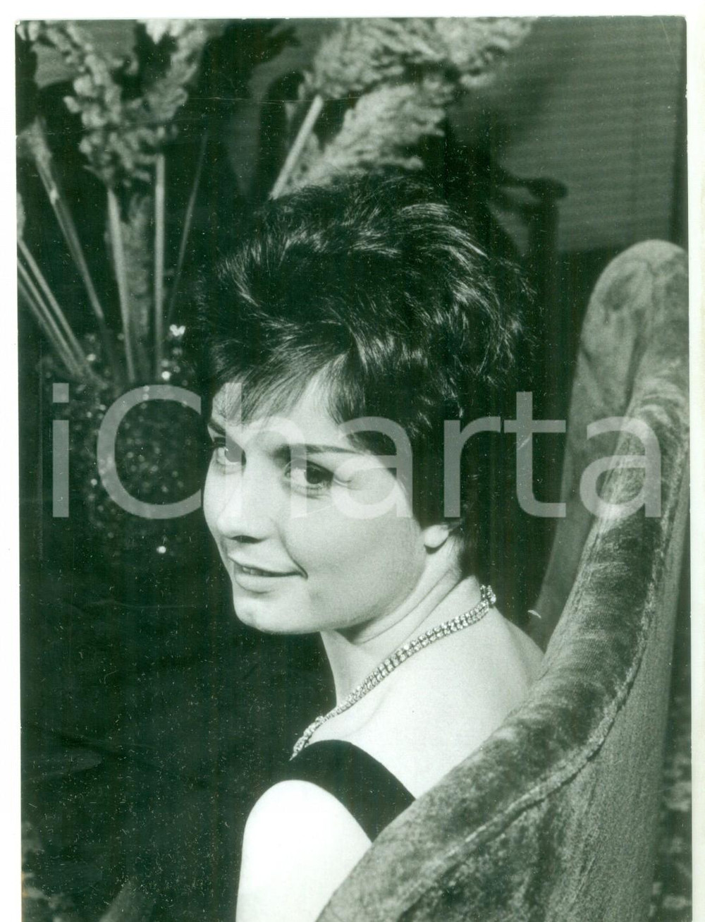Fotografia d epoca originale 1963 MILANO  Ritratto della cantante Marisa TERZI  Fotografia 14x18 cm 1