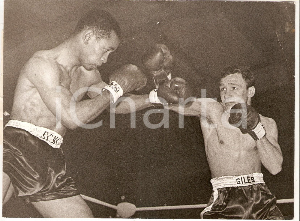 Fotografia d epoca originale 1961 STREATHAM BOX Dave CHARNLEY vs Fernand NOLLET European lightweight title 1