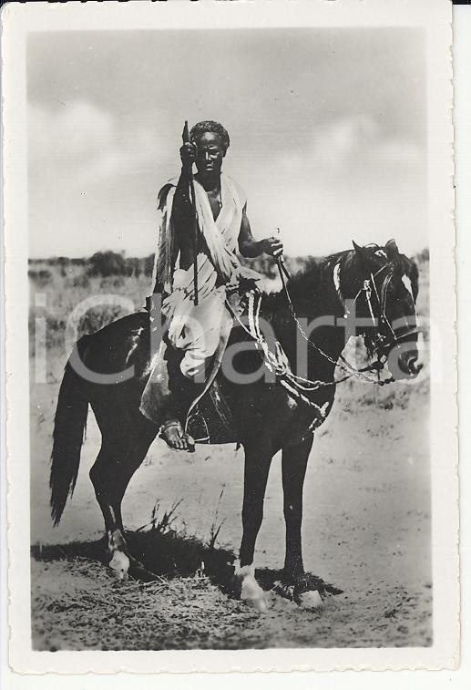 Fotografia d epoca originale 1935ca A.O.I. ETIOPIA Ritratto di guerriero a cavallo VERA PHOTO cm 9x5,8 1