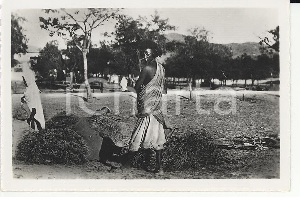 Fotografia d epoca originale 1935ca A.O.I. ETIOPIA Ritratto di giovane contadino VERA PHOTO cm 5,8x9 1
