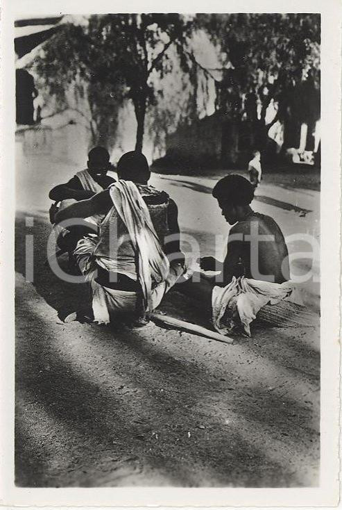 Fotografia d epoca originale 1935ca A.O.I. ETIOPIA Ritratto di ragazzi etiopi VERA PHOTO cm 9X5,8 1