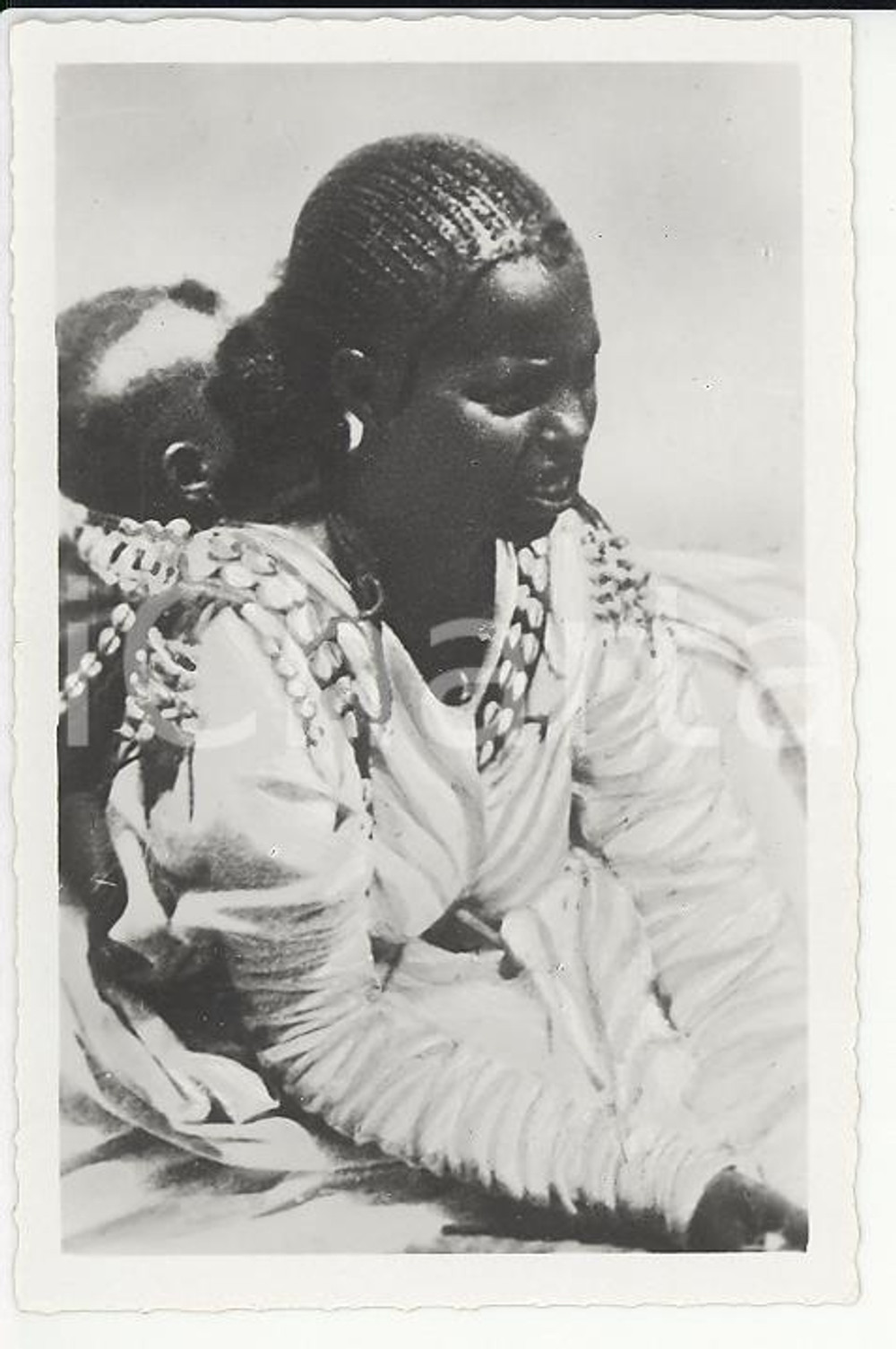 Fotografia d epoca originale 1935 ca A.O.I. ETIOPIA Ritratto di madre etiope con neonato VERA PHOTO cm 9X5,8 1