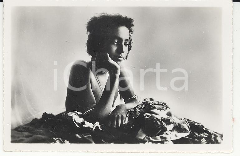 Fotografia d epoca originale 1935ca A.O.I. ETIOPIA Ritratto di giovane donna etiope VERA PHOTO cm 5,8x9 1