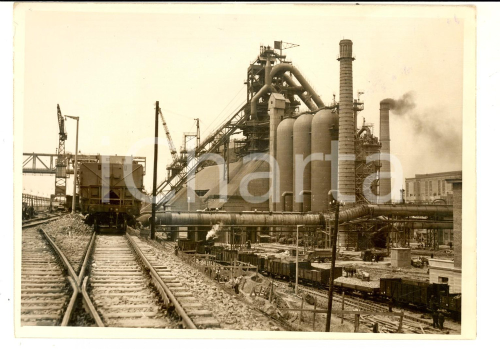 Fotografia d epoca originale 1954 CRACOVIA NOWA HUTA Città ideale  La fonderia LENIN in attivitÃ  Foto 18x13 1
