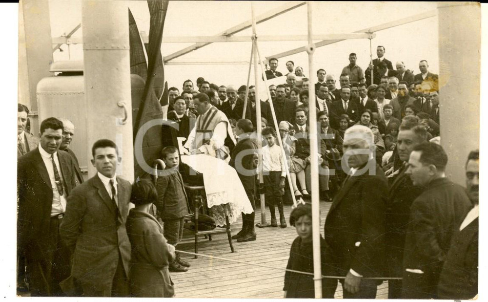 Fotografia d epoca originale 1925 OCEANO ATLANTICO Nave SS COLOMBO  Messa a bordo Foto cartolina 1
