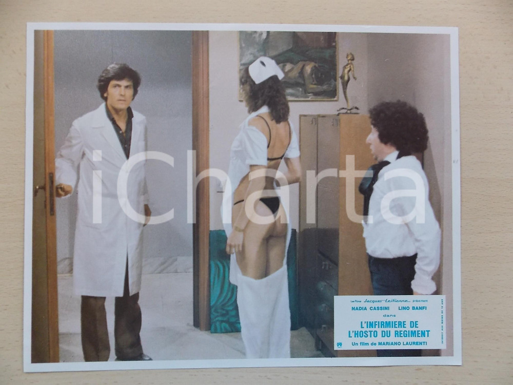 Materiale cinematografico d’epoca 1979 INFERMIERA NELLA CORSIA DEI MILITARI Paolo GIUSTI Nadia CASSINI Lobby card 1