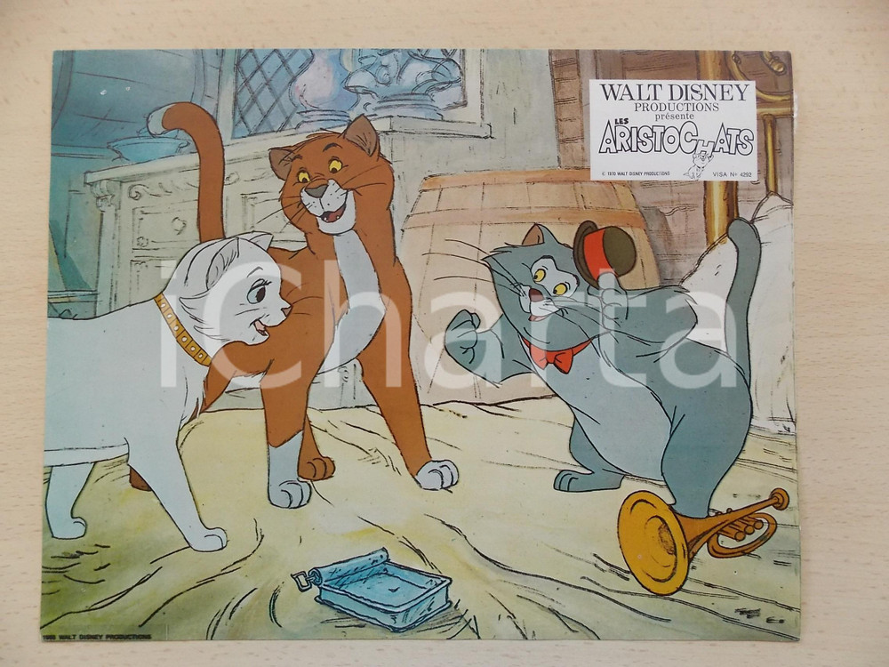 Materiale cinematografico d’epoca 1970 GLI ARISTOGATTI Walt DISNEY  Romeo, Duchessa e Scat cat Lobby card 28x23 1