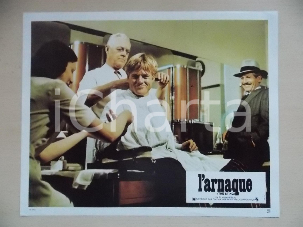 Materiale cinematografico d’epoca 1973 LA STANGATA Robert REDFORD dal barbiere Lobby card EDIZIONE FRANCESE 1