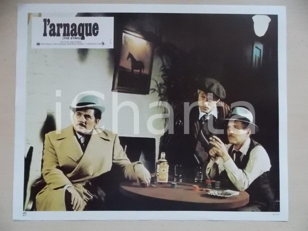 Materiale cinematografico d’epoca 1973 LA STANGATA Robert REDFORD Paul NEWMAN bevono gin GORDON S Lobby card 1