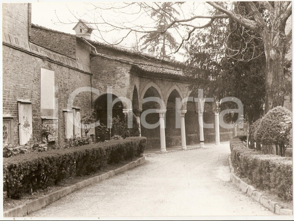Fotografia d epoca originale 1975 ca PADOVA Convento di Sant Antonio  Chiostro del Paradiso  Foto 1