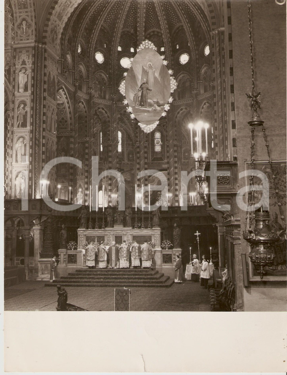 Fotografia d epoca originale 1970 ca PADOVA Basilica di Sant Antonio  Prelati celebrano messa Foto ARTISTICA 1