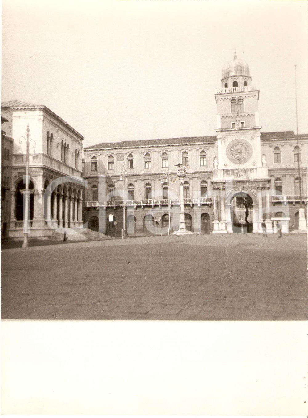 Fotografia d epoca originale 1970 ca PADOVA Torre dell orologio in Piazza dei Signori Foto ARTISTICA 17x24 cm 1