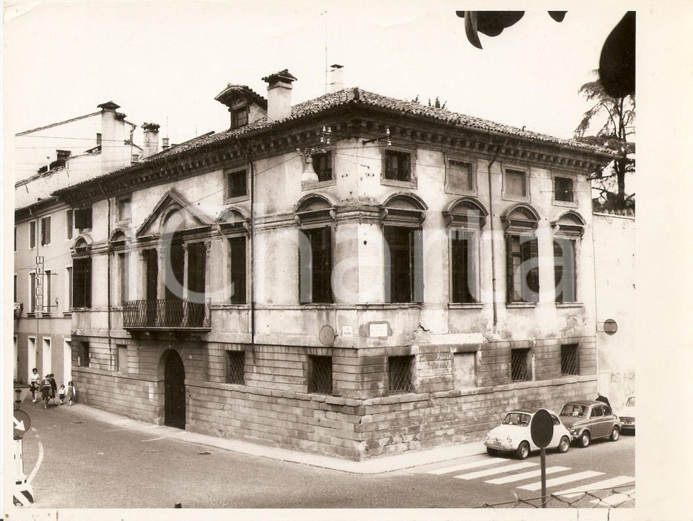 Fotografia d epoca originale 1970 ca PADOVA Fiat 500 all angolo di Via Rudena e Riviera del Resinello Foto 1